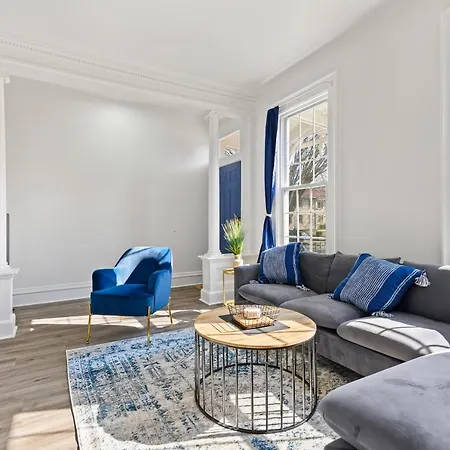 Casa Soleada In East Rock Near Dt And Yale Som With Free Parking And King Bed Apartment